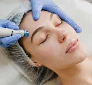 Aquafacial Behandlung Kosmetikstudio Bottrop Schönheitssalon Vraie Beauté